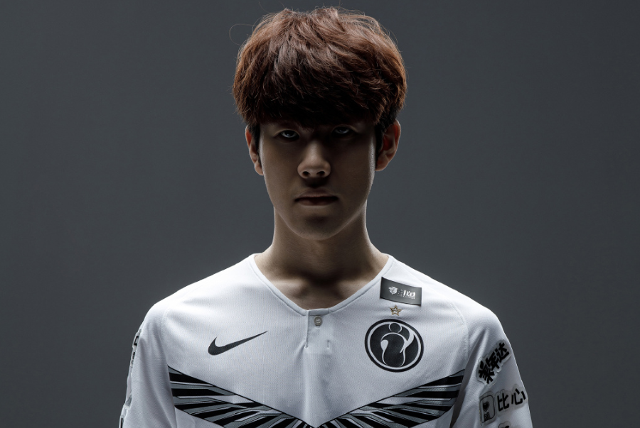 外媒评lol全球战队排行：RNG冲至第二 TES冲上第五 EDG跌至第八