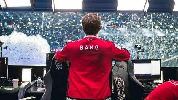 WE官方：下路选手LP断开连接，恢复自由人身份